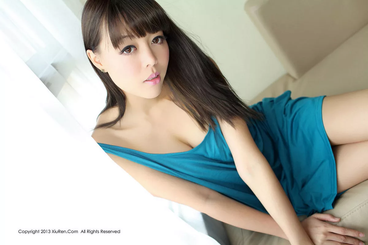 秀人集.com_[XiuRen秀人网]No.001_模特Viki性感内衣系列完美身材写真86P