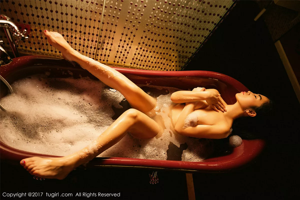 秀人集.com_[XiuRen秀人网]No.719_新人嫩模语溪大尺度浴缸里全裸人体艺术火辣身材诱惑写真54P