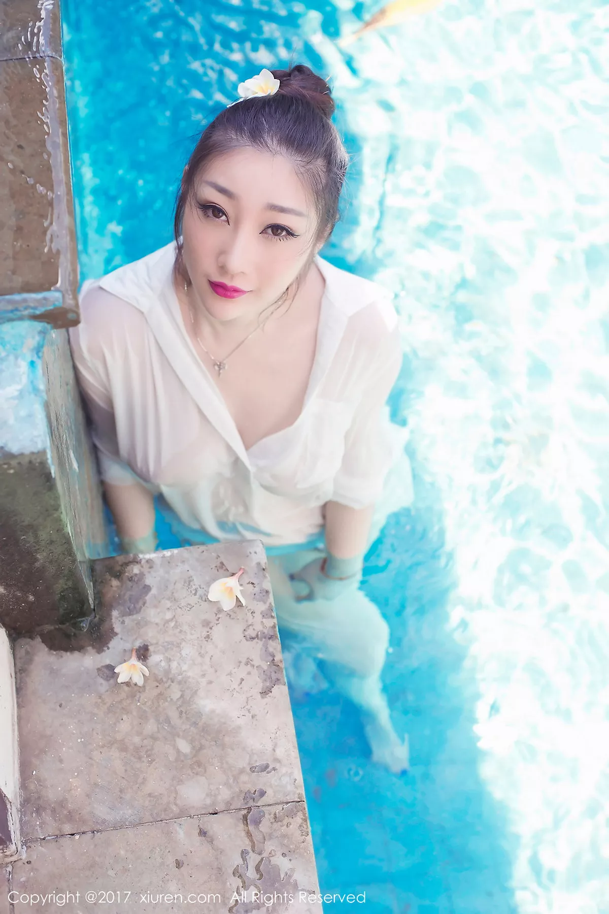 秀人集.com_[XiuRen秀人网]No.781_嫩模妲己_Toxic室外浴缸里全裸泡泡浴大尺度爆乳诱惑写真56P