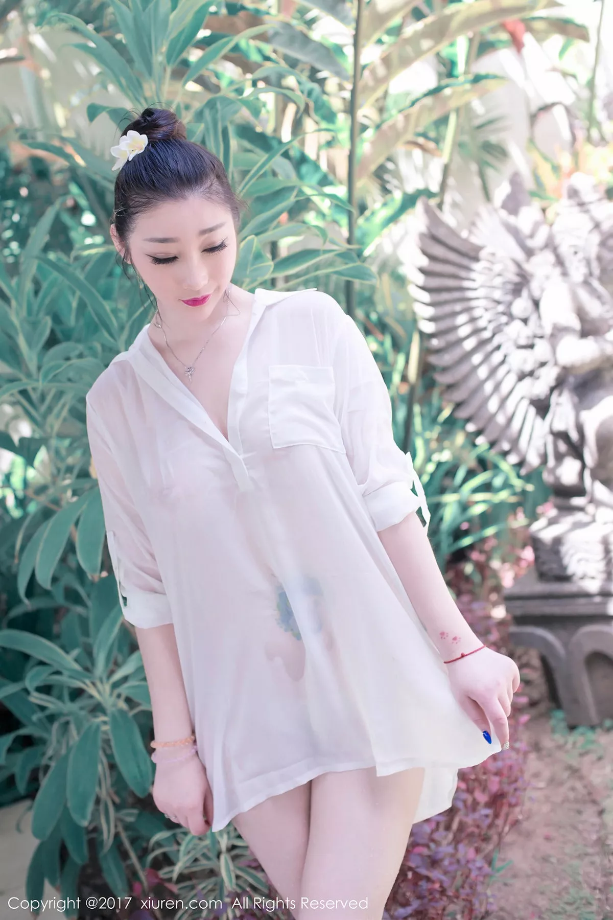 秀人集.com_[XiuRen秀人网]No.781_嫩模妲己_Toxic室外浴缸里全裸泡泡浴大尺度爆乳诱惑写真56P