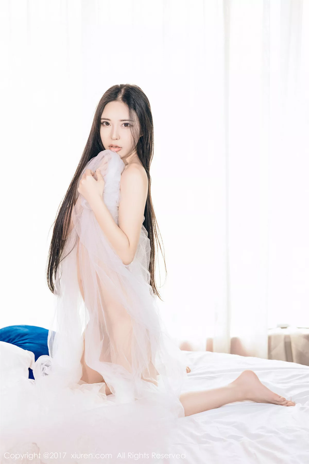 秀人集.com_[XiuRen秀人网]No.818_嫩模Suki_baby床上雪白婚纱秀完美身姿全脱惹火诱惑写真49P