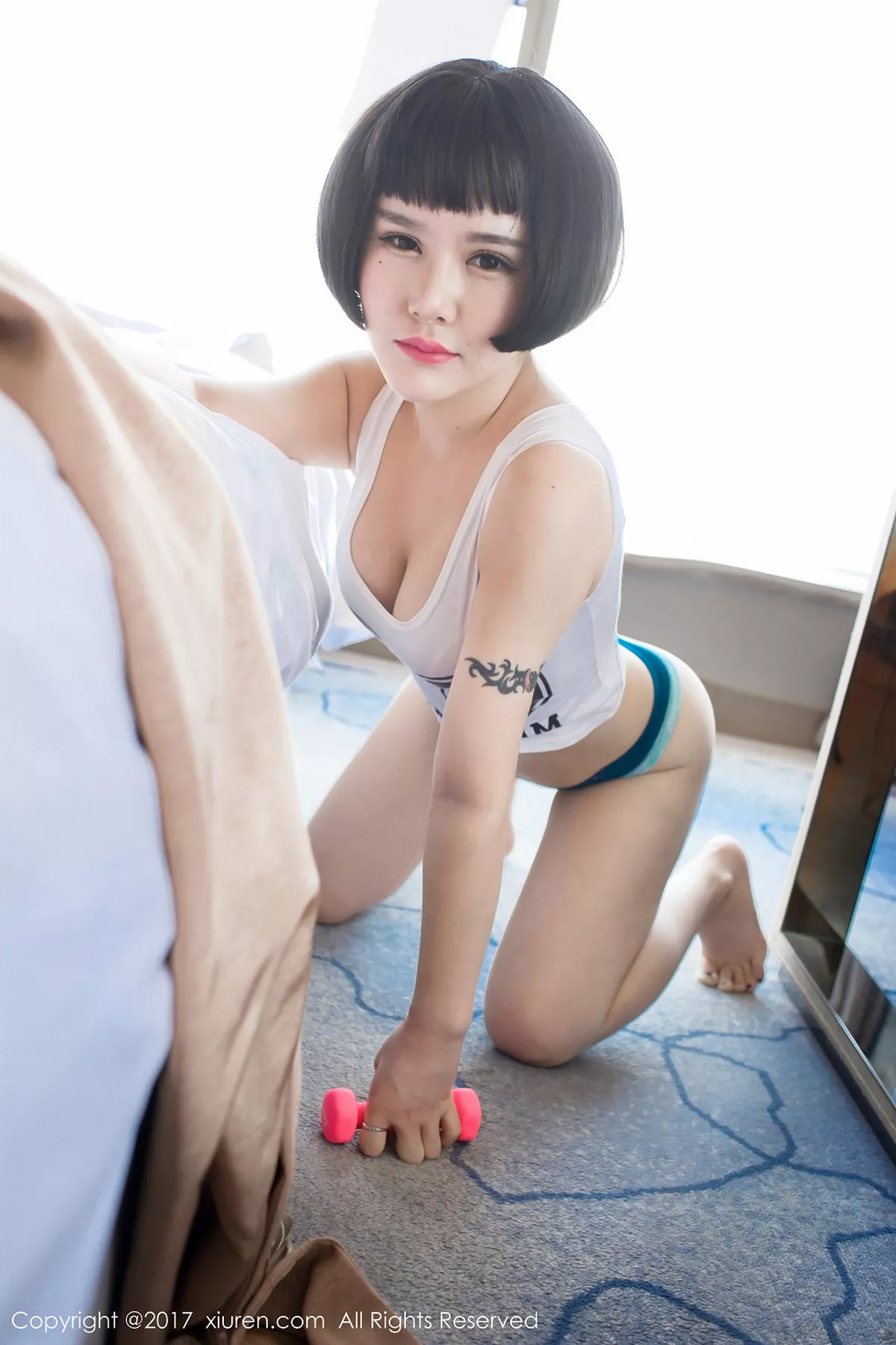 秀人集.com_[XiuRen秀人网]No.794_嫩模佑熙白色连体开胸死库水秀浑圆美乳完美诱惑写真44P