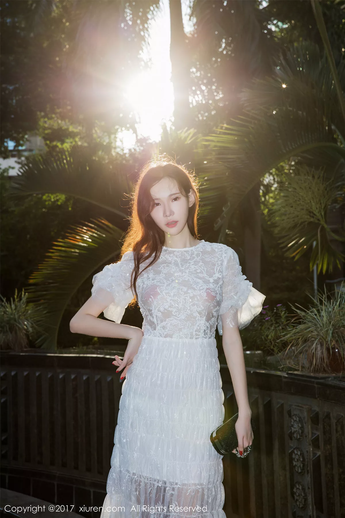 秀人集.com_[XiuRen秀人网]No.826_嫩模萌琪琪Irene性感红色比基尼加白色透视薄纱裙写真57P