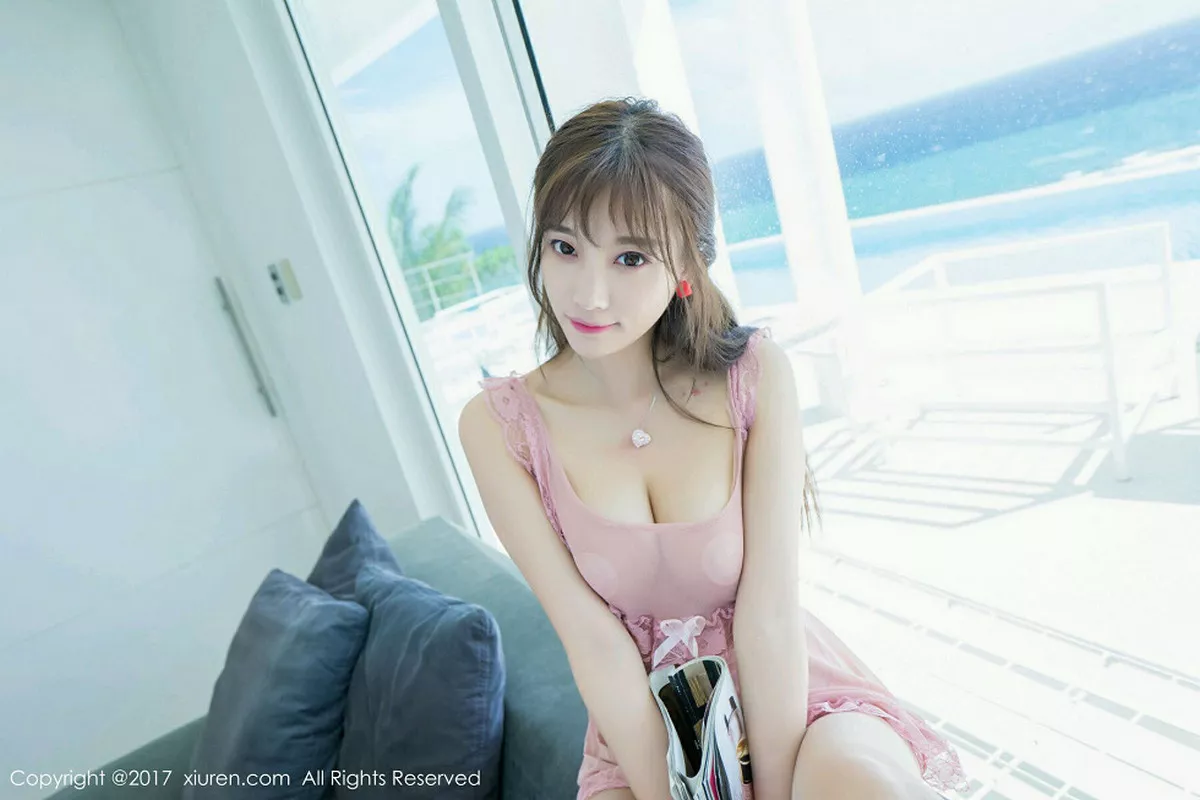 秀人集.com_[XiuRen秀人网]No.873_女神杨晨晨sugar长滩旅拍粉色透视连身裙侧露豪乳诱惑写真45P