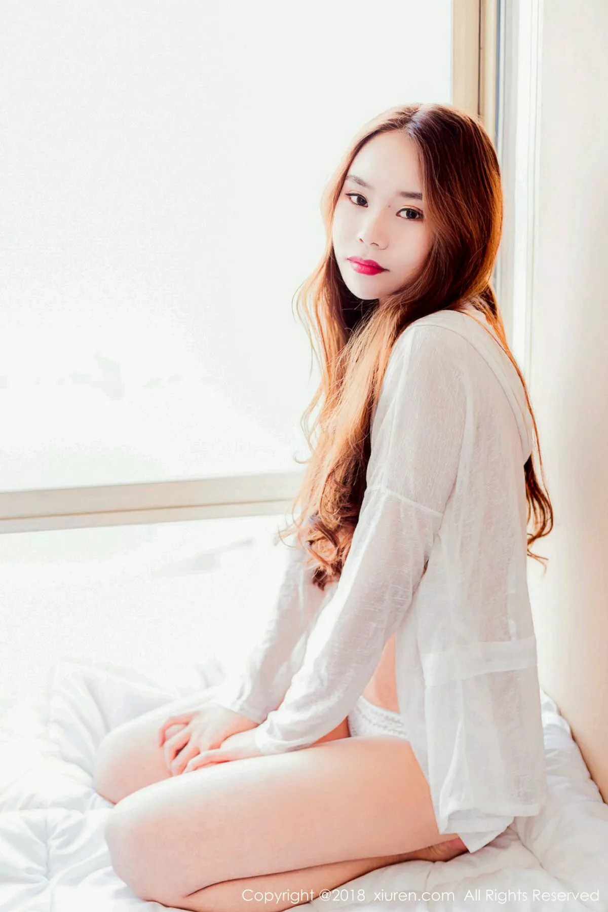 秀人集.com_[XiuRen秀人网]No.972_新人妹子小曼miki居家真空白衬衣半脱秀豪乳露点火辣诱惑写真60P