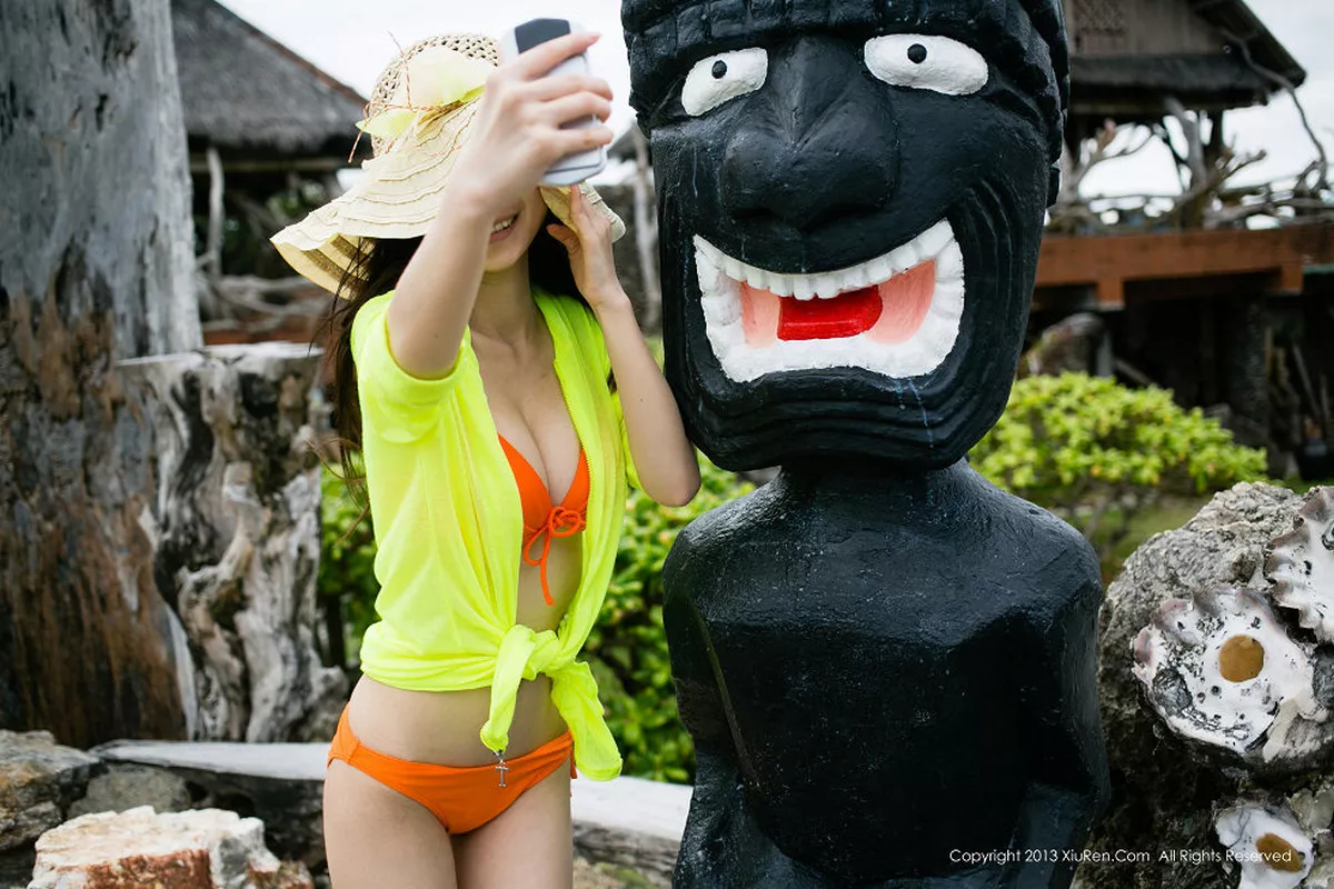 秀人集.com_[XiuRen秀人网]No.028_嫩模小小白思宜性感比基尼完美身材写真58P