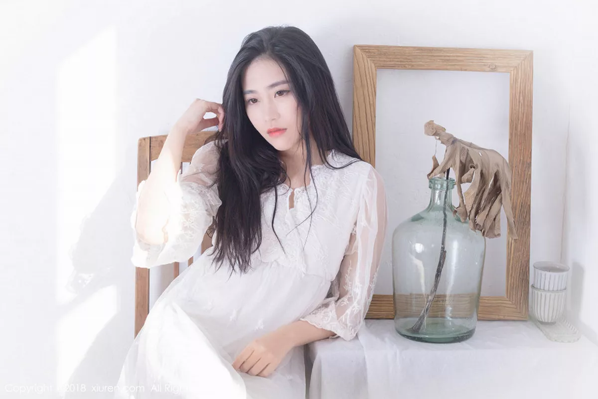 秀人集.com_[XiuRen秀人网]No.1024_女神许诺Sabrina居家早安女友系列床上慵懒迷人写真82P