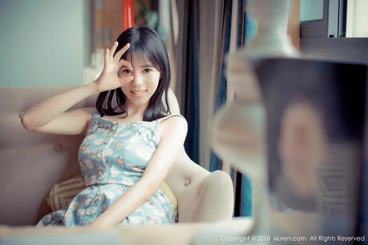 秀人集.com_[XiuRen秀人网]No.1057_嫩模艾栗栗居家床上黑色蕾丝内衣灯光下撩人诱惑写真48P