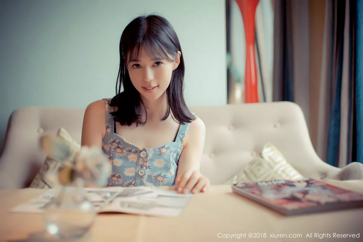 秀人集.com_[XiuRen秀人网]No.1057_嫩模艾栗栗居家床上黑色蕾丝内衣灯光下撩人诱惑写真48P