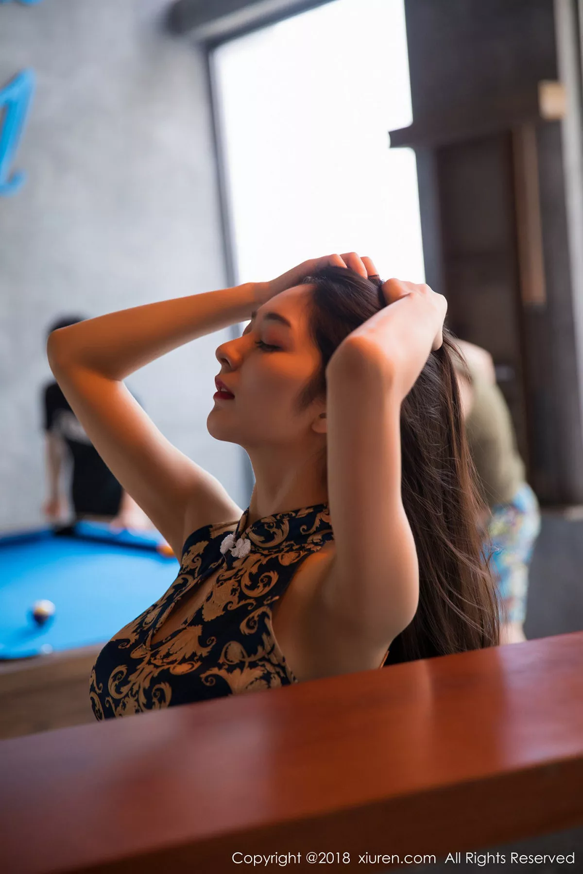 秀人集.com_[XiuRen秀人网]No.1131_女神小热巴普吉岛旅拍私房小旗袍配无内黑丝裤袜极致诱惑写真55P