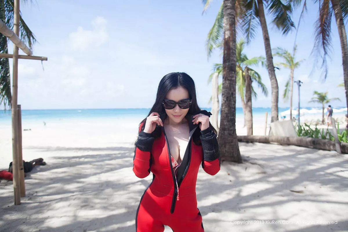 秀人集.com_[XiuRen秀人网]No.060_嫩模nancy小姿性感花色比基尼海边湿身诱惑写真75P