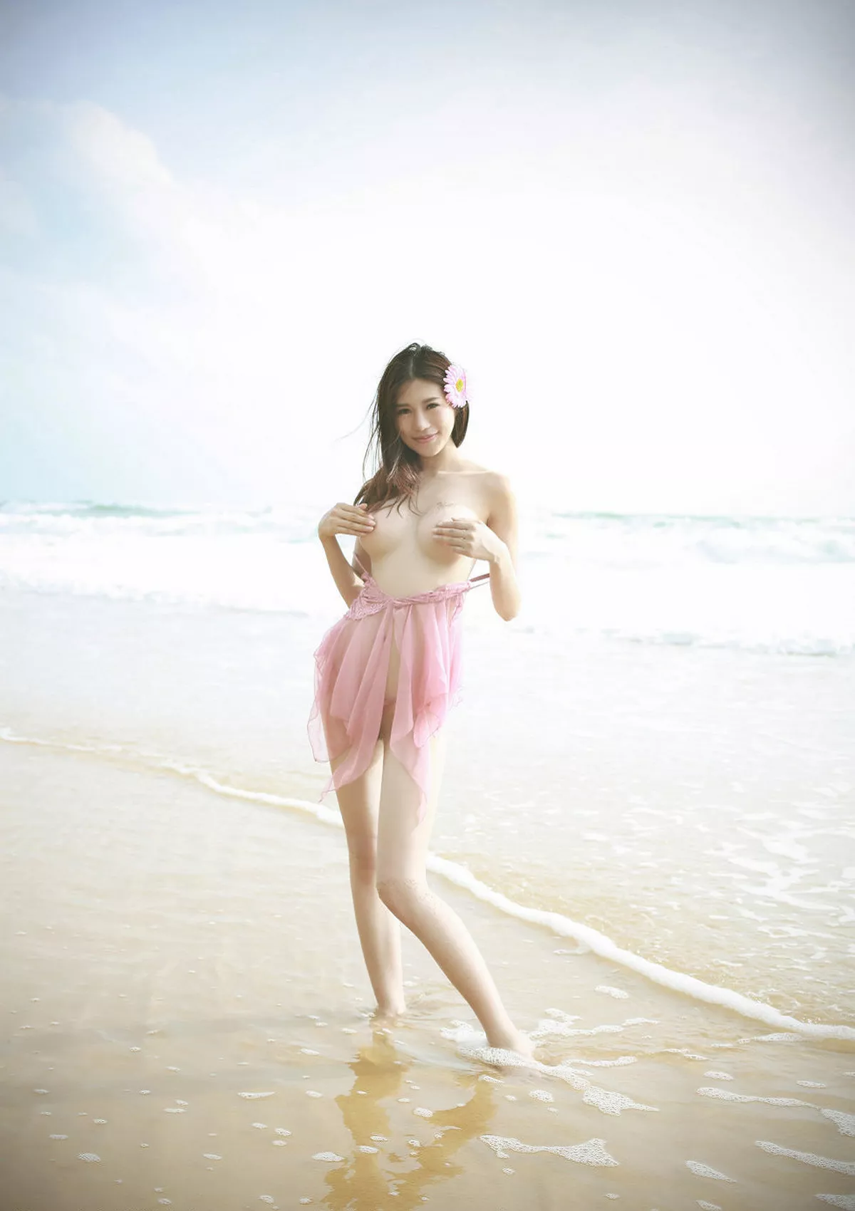 秀人集.com_[XiuRen秀人网]No.188_嫩模绮里嘉ula泰国旅拍海边风情性感比基尼完美身材写真50P