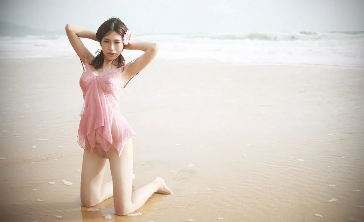 秀人集.com_[XiuRen秀人网]No.188_嫩模绮里嘉ula泰国旅拍海边风情性感比基尼完美身材写真50P