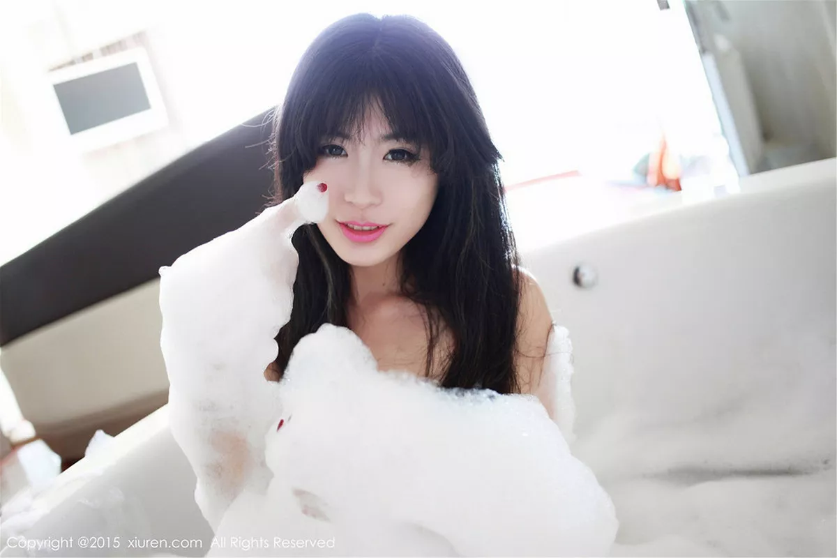 秀人集.com_[XiuRen秀人网]No.277_嫩模刘雪妮Verna旅拍合集完美身材秀美乳极致诱惑写真46P