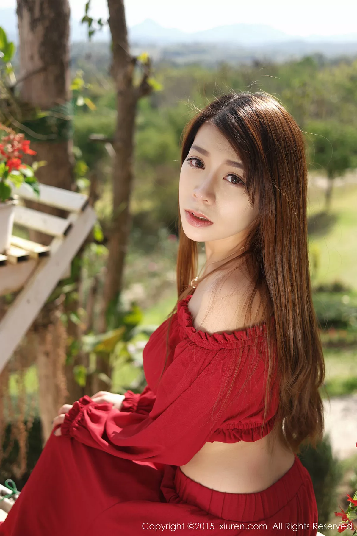 秀人集.com_[XiuRen秀人网]No.303_嫩模vetiver嘉宝贝儿泰国旅拍火红长裙性感迷人写真49P