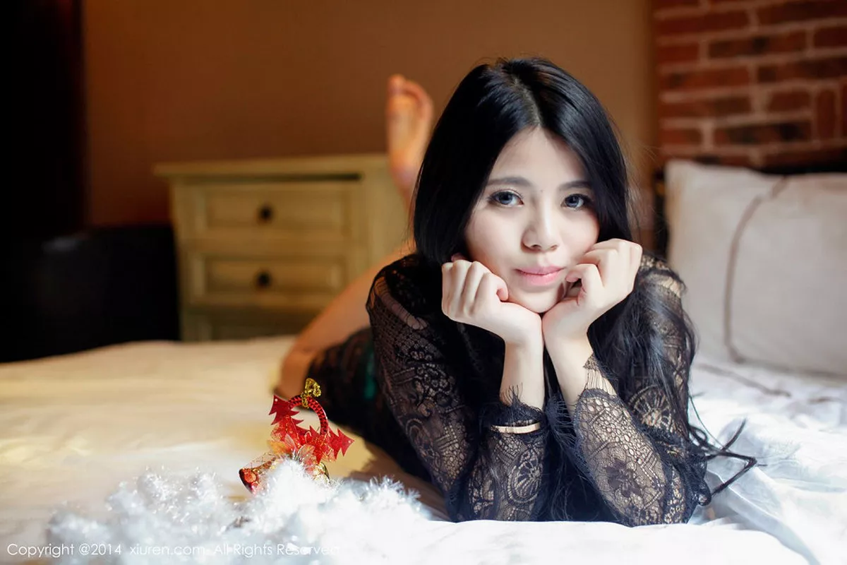 秀人集.com_[XiuRen秀人网]No.265_妩媚尤物欧阳妮娜娜透视黑纱秀性感内衣傲人美胸写真89P