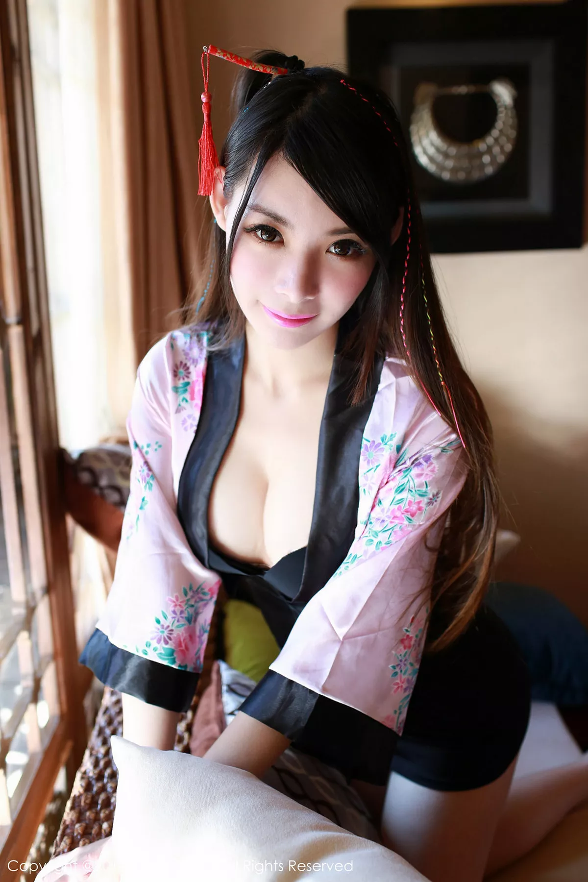 秀人集.com_[XiuRen秀人网]No.229_嫩模MARA醬高叉旗袍系列秀完美身材性感迷人写真56P