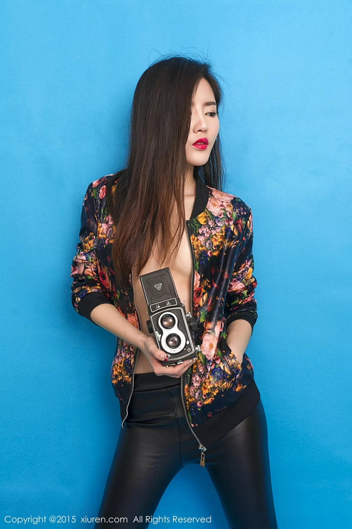 秀人集.com_[XiuRen秀人网]No.286_校花美女李昔雨真空上身秀白嫩美胸甜美微笑迷人写真50P