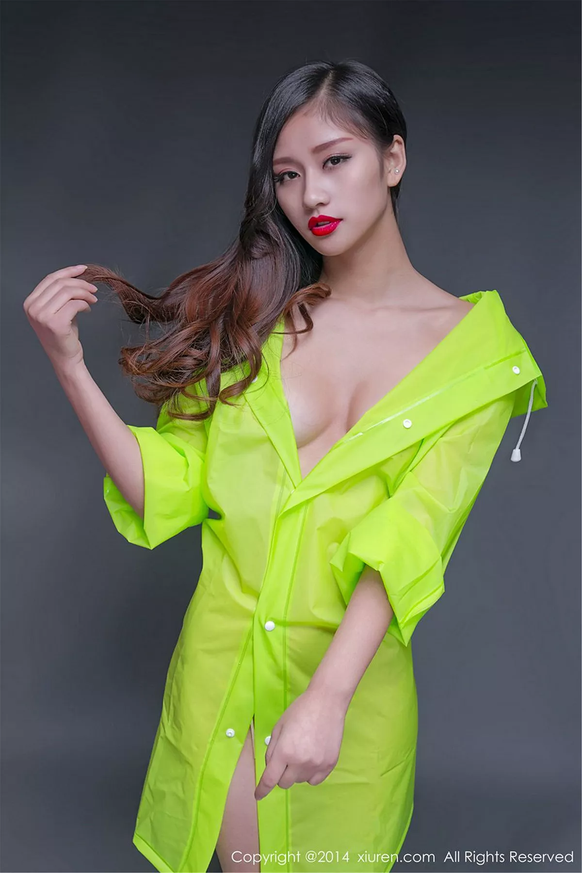 秀人集.com_[XiuRen秀人网]No.264_秀发美女嫩模史雨姐姐居家私房火辣美体真空诱惑写真50P