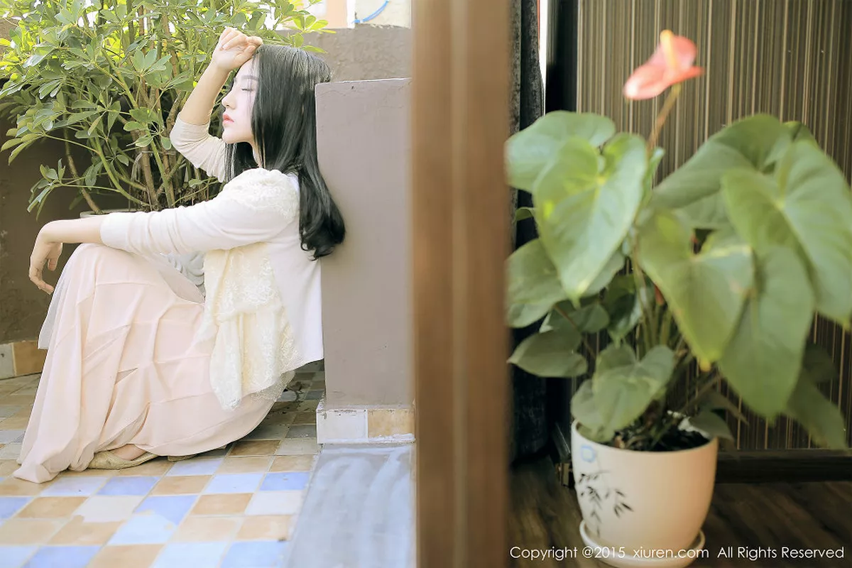 秀人集.com_[XiuRen秀人网]No.355_嫩模鱼猫盾i居家私房情趣内衣系列黑白系撩人火辣写真54P