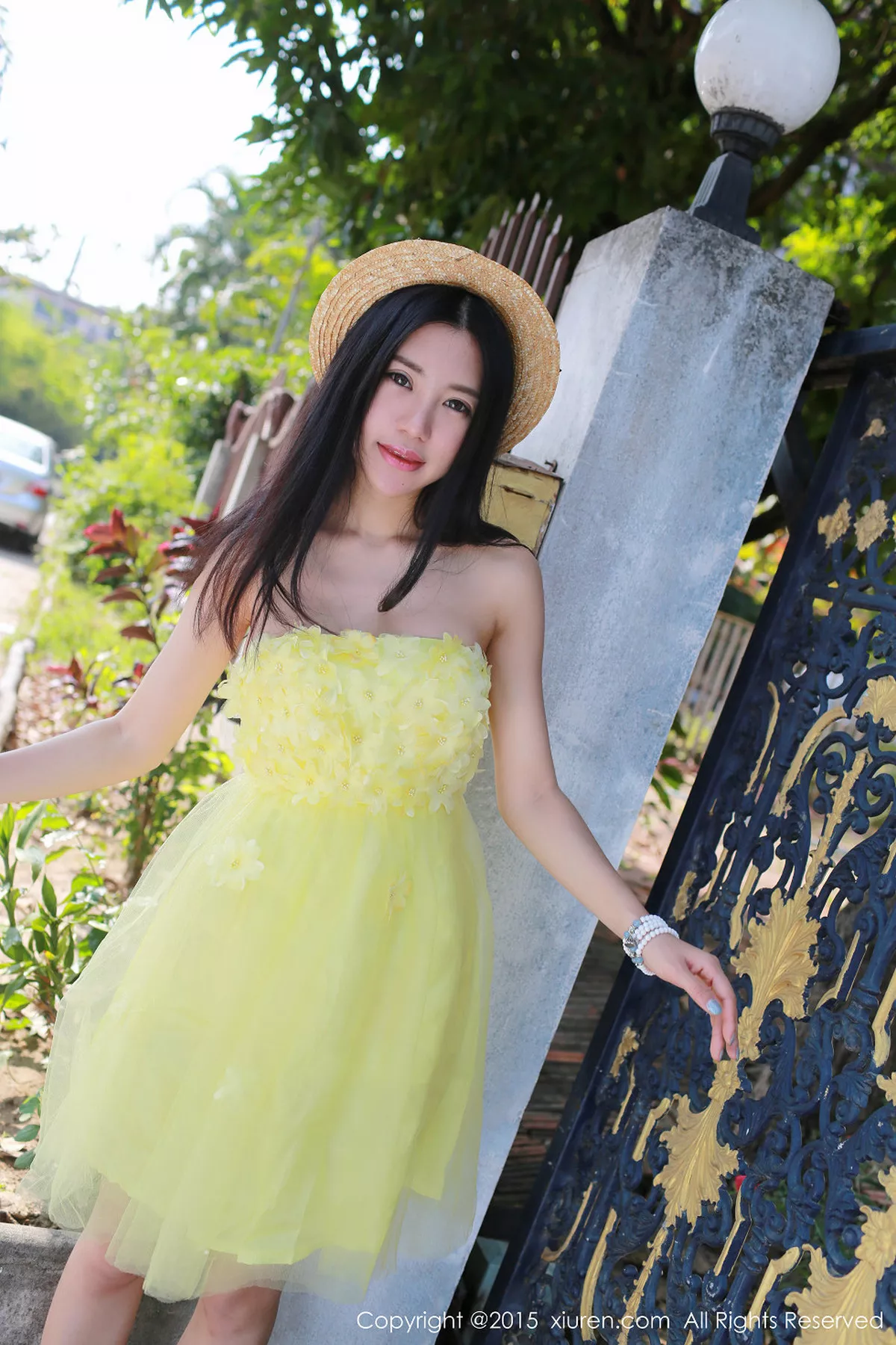 秀人集.com_[XiuRen秀人网]No.296_迷人妹子绮里嘉ula泰国清迈旅拍白色内衣秀美胸性感写真67P