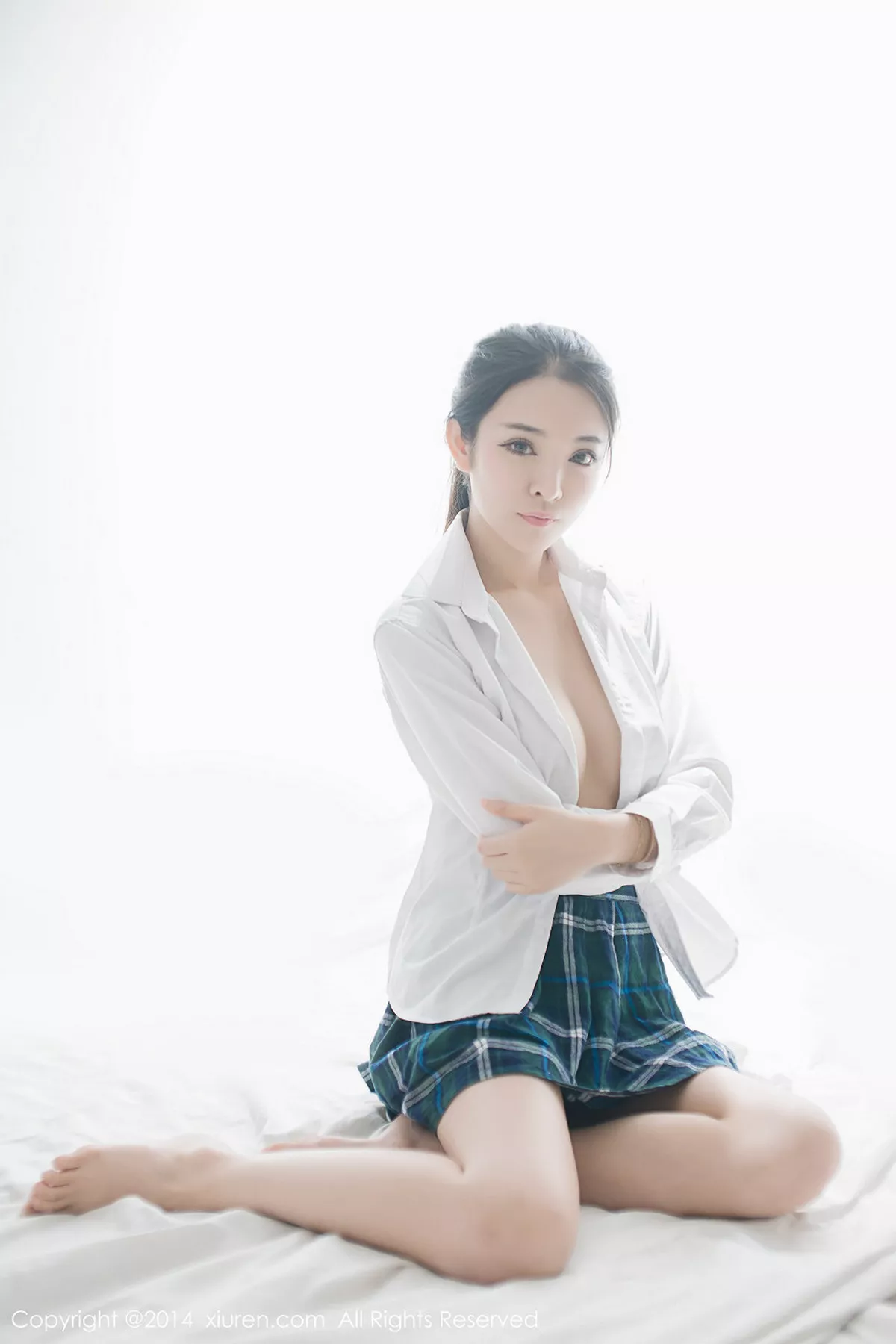 秀人集.com_[XiuRen秀人网]No.256_国产嫩模陈大榕黑色网状裙秀完美身材极致诱惑写真50P