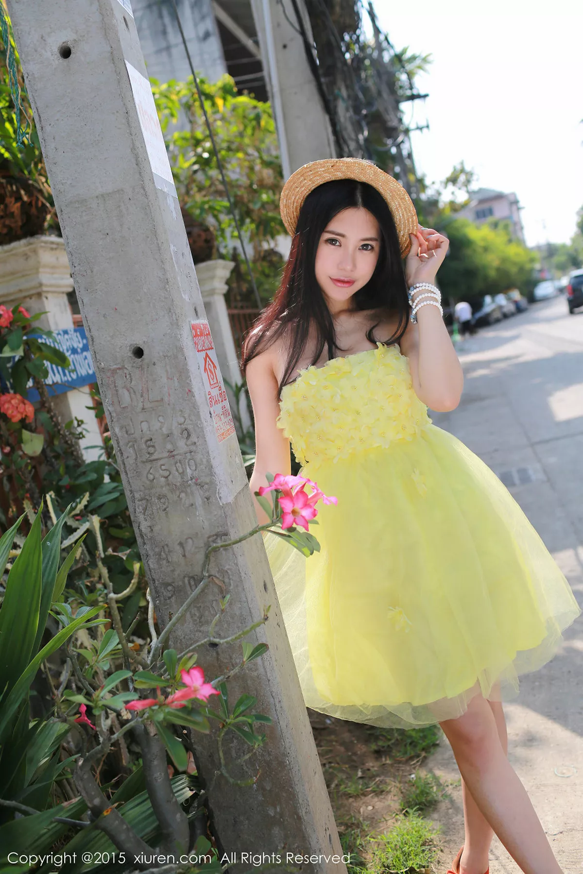 秀人集.com_[XiuRen秀人网]No.296_迷人妹子绮里嘉ula泰国清迈旅拍白色内衣秀美胸性感写真67P