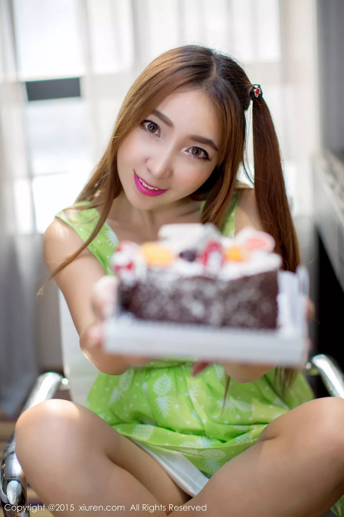 秀人集.com_[XiuRen秀人网]No.379_嫩模黄歆苑居家私房大尺度奶油遮点爆乳极致诱惑写真50P