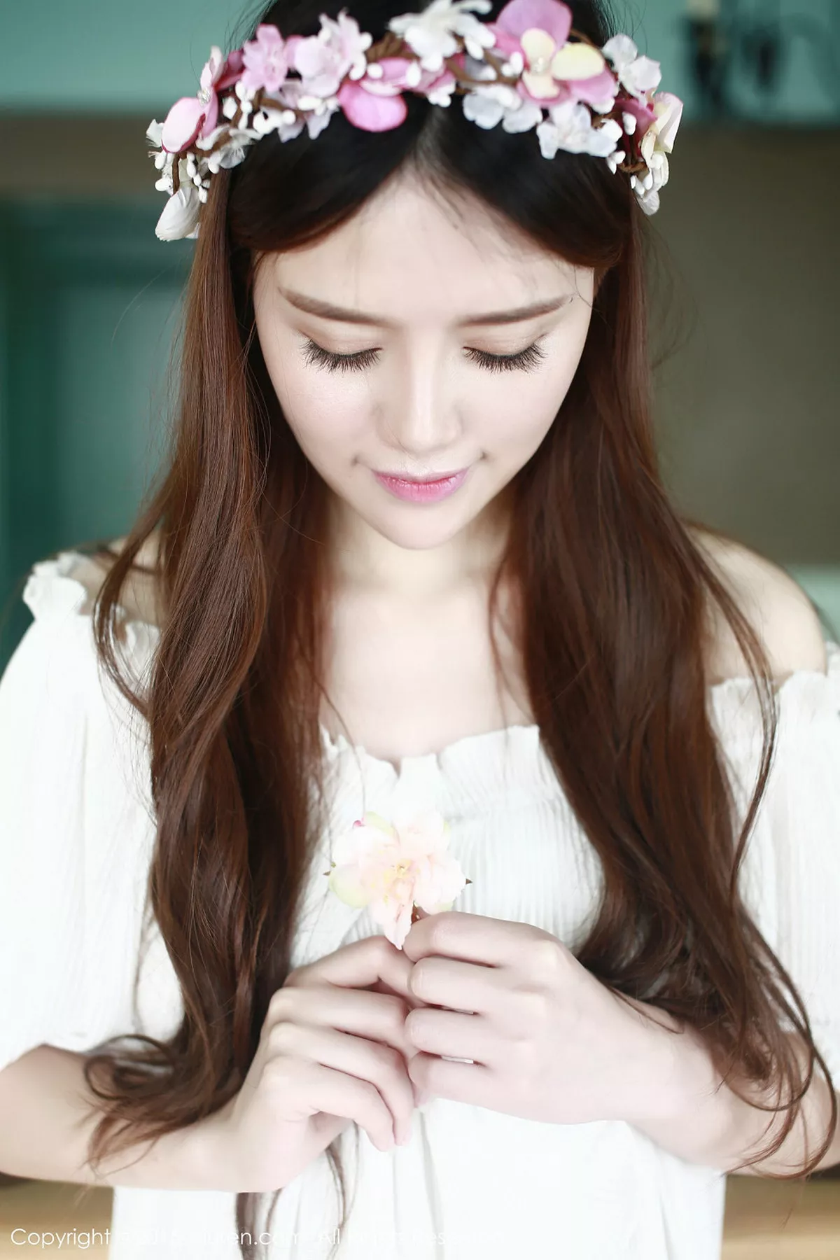 秀人集.com_[XiuRen秀人网]No.376_嫩模高溜MilkCat清新白嫩连身裙+性感爆乳装写真120P