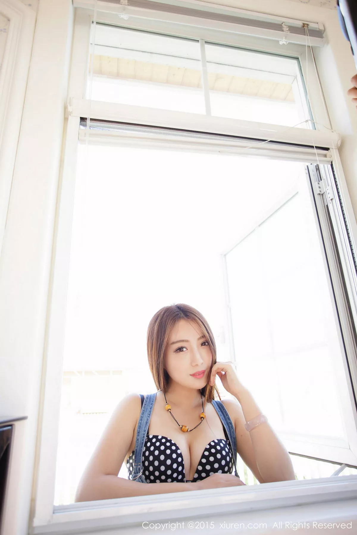 秀人集.com_[XiuRen秀人网]No.413_嫩模Elma梦牛仔吊带装半脱秀原点内衣迷人美胸性感写真42P