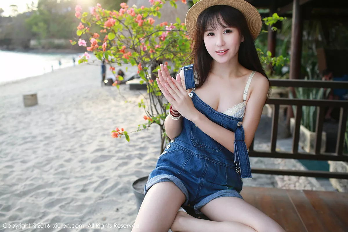 秀人集.com_[XiuRen秀人网]No.467_清新妹子唐雨辰TYC龙目岛旅拍粉红连身短裙清新迷人写真57P