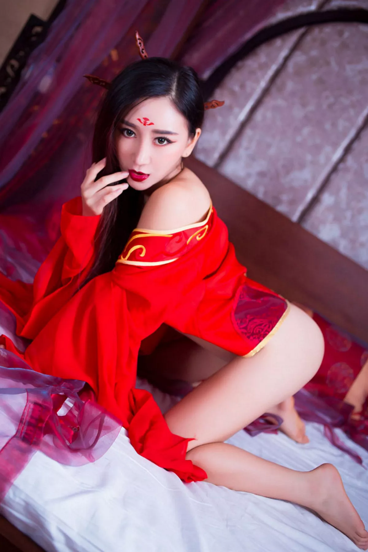 秀人集.com_[XiuRen秀人网]No.382_嫩模邹晶晶《花千骨魔化》COS七夕福利红色小内裤诱惑写真57P