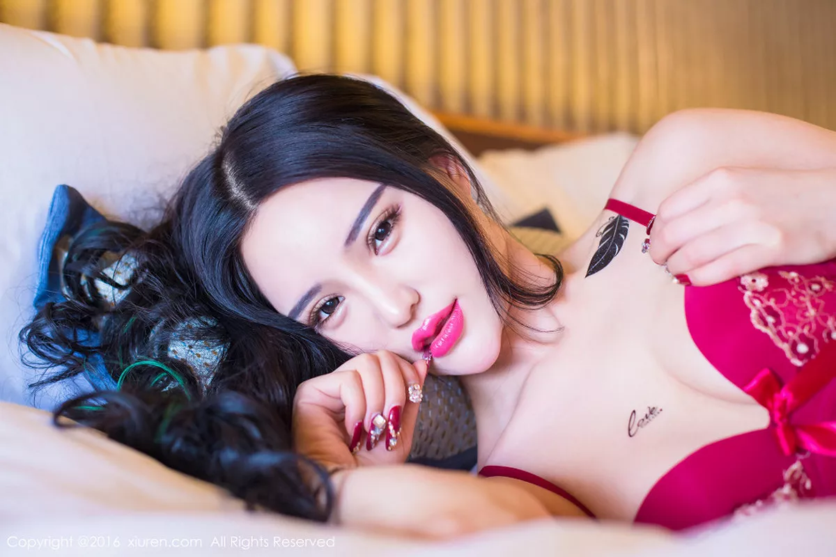 秀人集.com_[XiuRen秀人网]No.506_网络红人陈雅漫VICKY红色情趣内衣秀美胸性感红唇写真88P