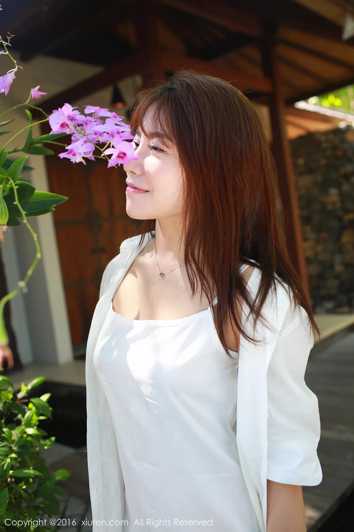 秀人集.com_[XiuRen秀人网]No.562_嫩模许诺Sabrina巴厘岛旅拍邻家女孩清纯花色连身短裙写真53P