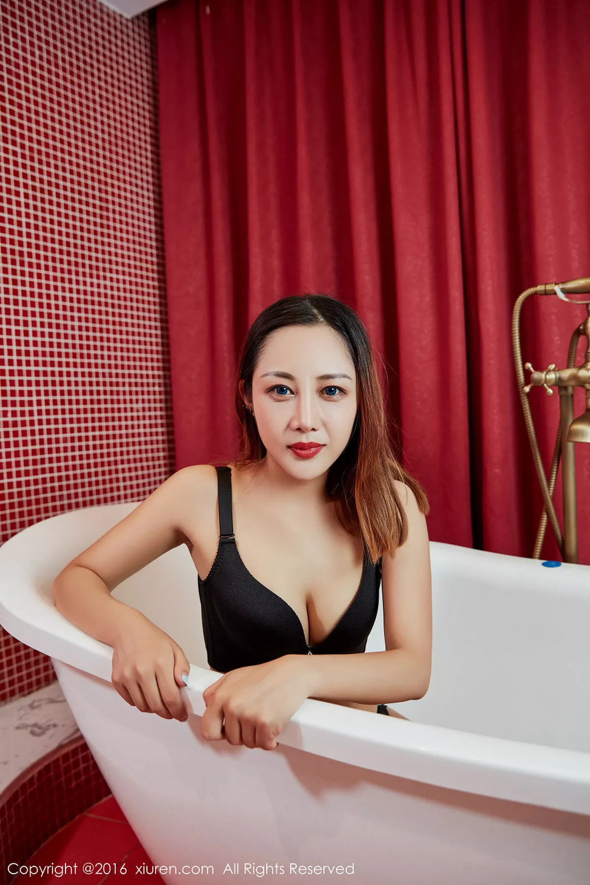 秀人集.com_[XiuRen秀人网]No.575_新人嫩模沐沐baby性感内衣完美身材黑色蕾丝内裤美臀诱惑写真56P