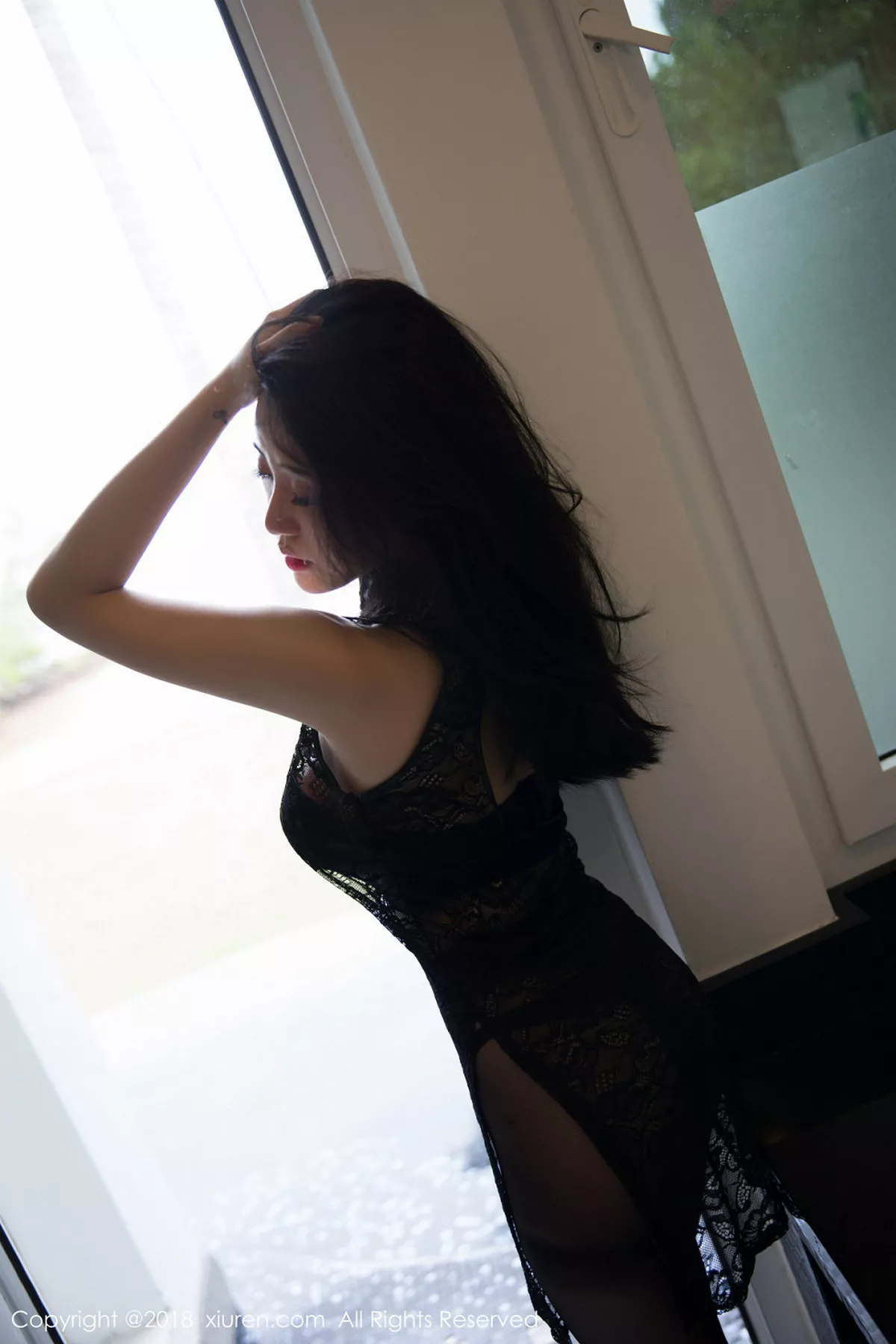 秀人集.com_[XiuRen秀人网]No.1184_女神兜豆靓Youlina甲米旅拍泳池无内黑丝裤袜湿身诱惑写真43P