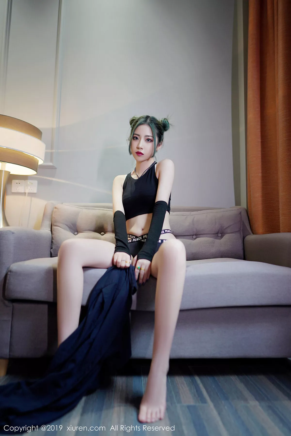 秀人集.com_[XiuRen秀人网]No.1644_嫩模贾诗晗居家私房性感黑色内衣秀完美身材修长美腿迷人写真50P