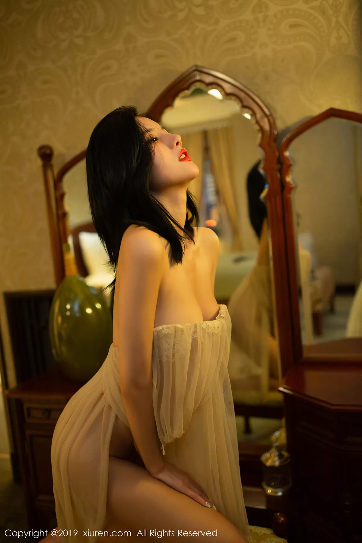 秀人集.com_[XiuRen秀人网]No.1668_嫩模就是阿朱啊私房薄纱内衣透视秀火辣身材完美诱惑写真66P