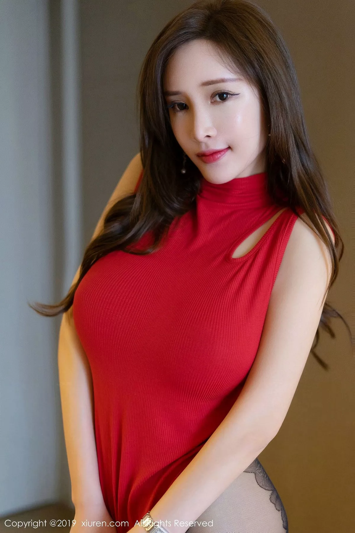 秀人集.com_[XiuRen秀人网]No.1738_女神奶瓶土肥圆心愿旅拍私房无内黑丝裤袜秀火辣身材诱惑写真54P