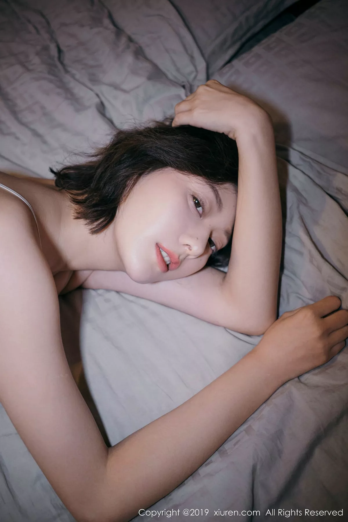 秀人集.com_[XiuRen秀人网]No.1891_气质模特艺轩私房粉色典雅镂空吊裙秀完美身材撩人诱惑写真52P