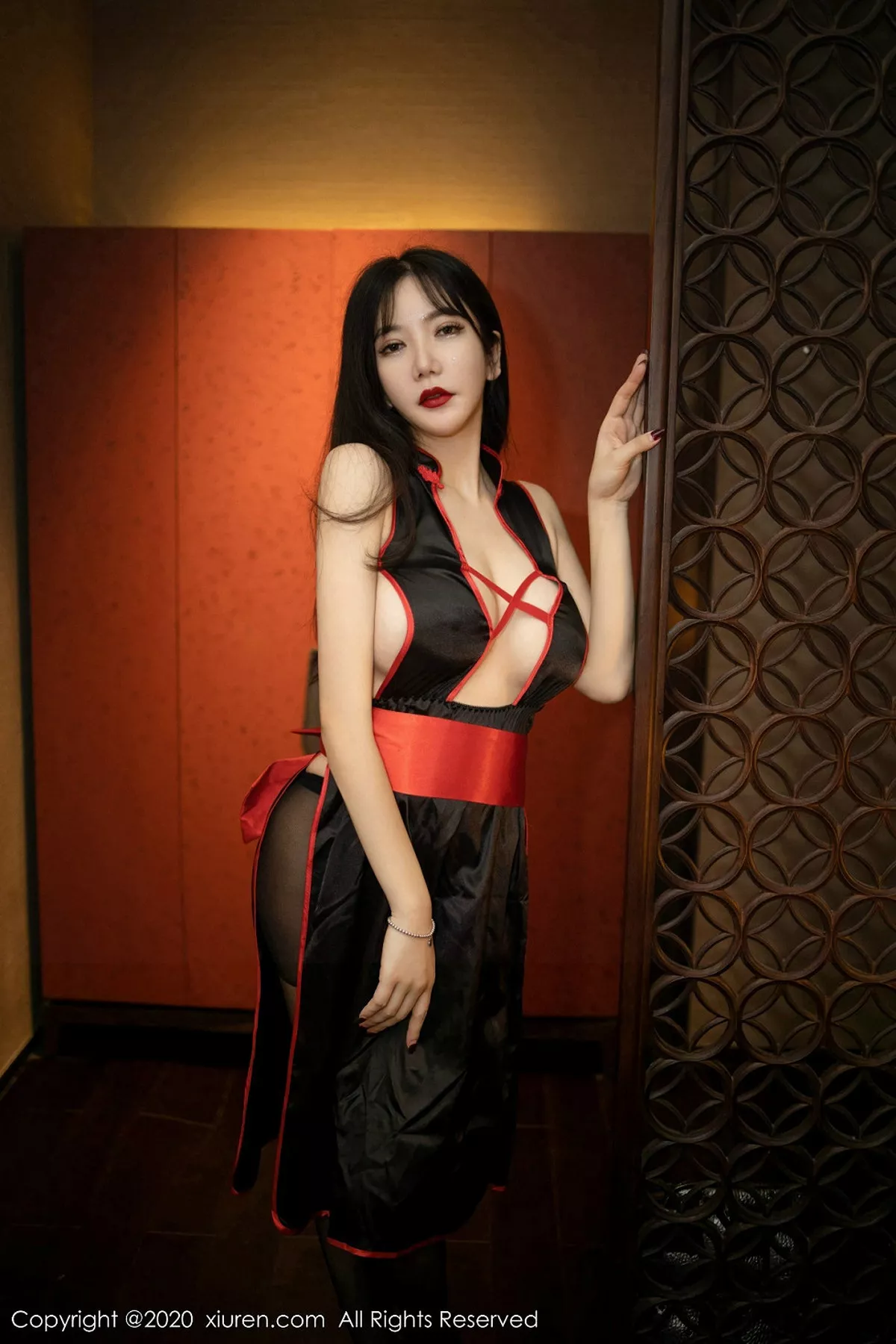 [XiuRen秀人网]第1950期心妍小公主写真-秀人集