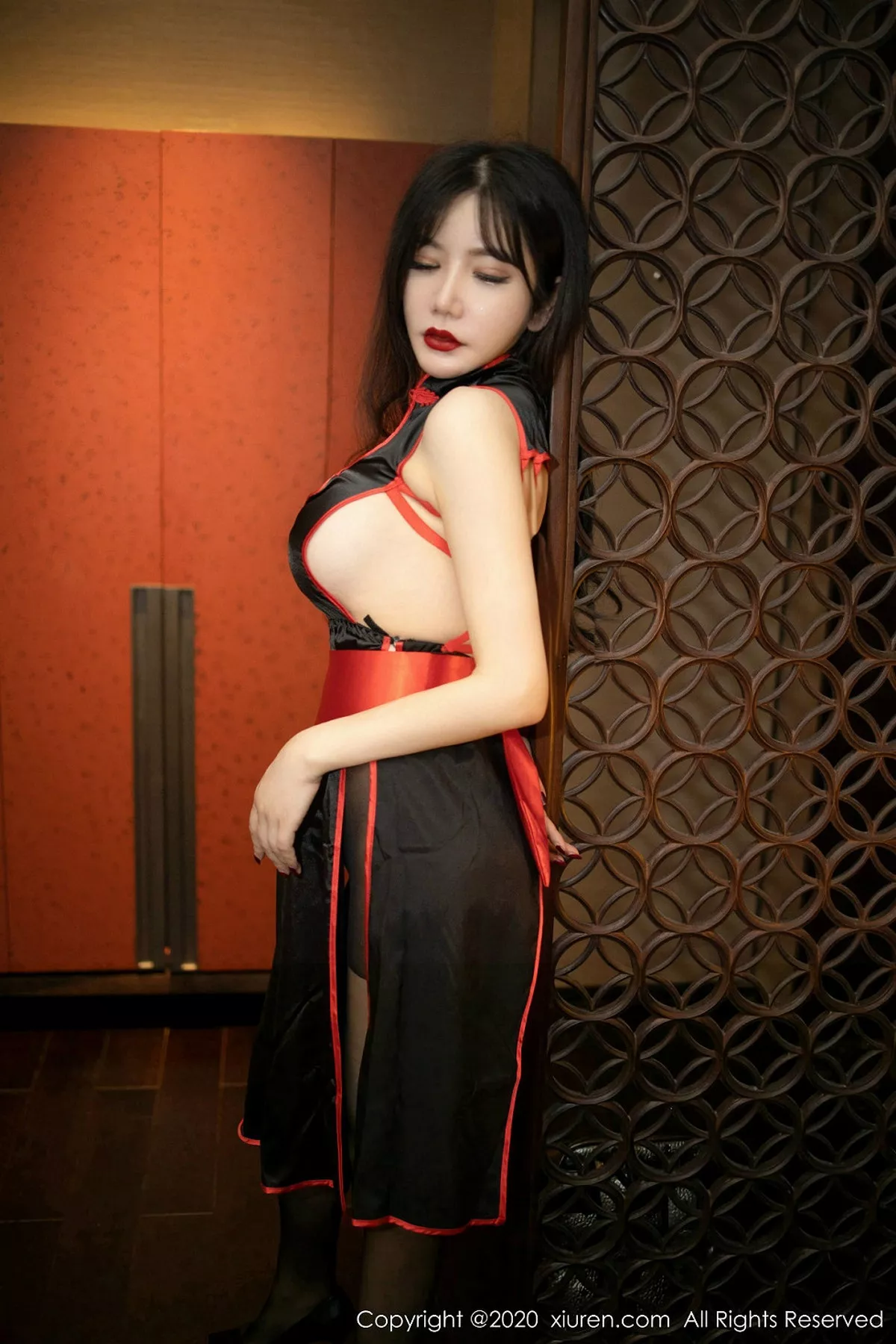 秀人集.com_[XiuRen秀人网]No.1950_女神心妍小公主私房薄纱情趣内衣配无内魅惑黑丝火辣诱惑写真45P