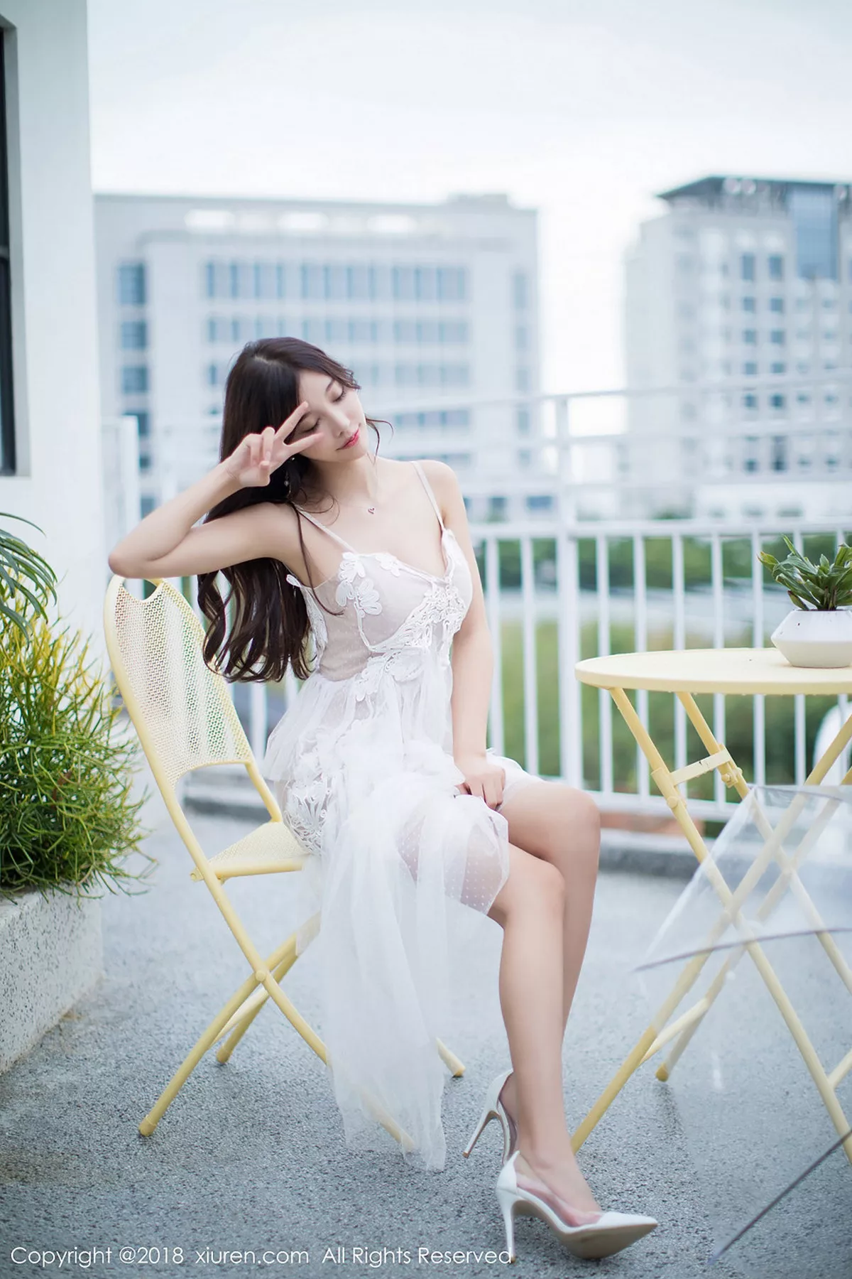 秀人集.com_[XiuRen秀人网]No.1296_女神杨晨晨sugar元旦特辑纯白吊带新娘连身裙甜美写真68P