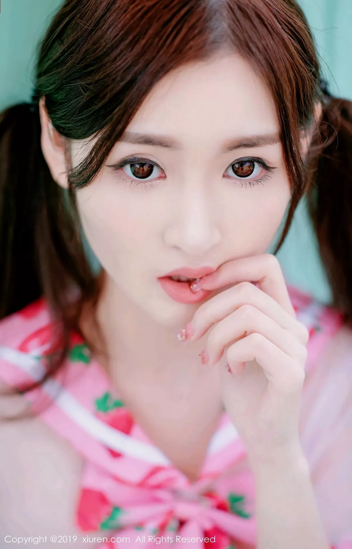 秀人集.com_[XiuRen秀人网]No.1419_嫩模沈梦瑶私房空乘制服+性感草莓内衣秀完美身材诱惑写真62P