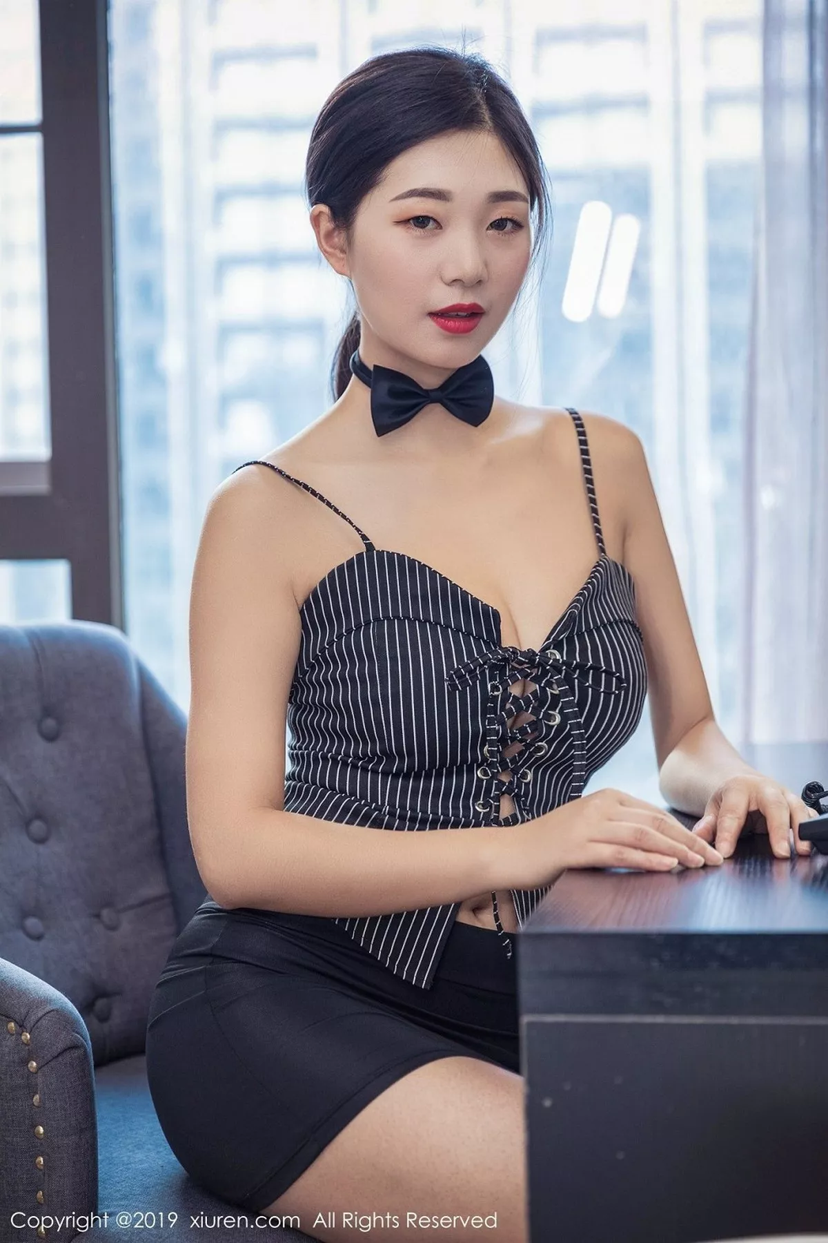 秀人集.com_[XiuRen秀人网]No.1417_嫩模宋-Kiki私房透明灰色连体包裙秀傲人豪乳喷血诱惑写真41P