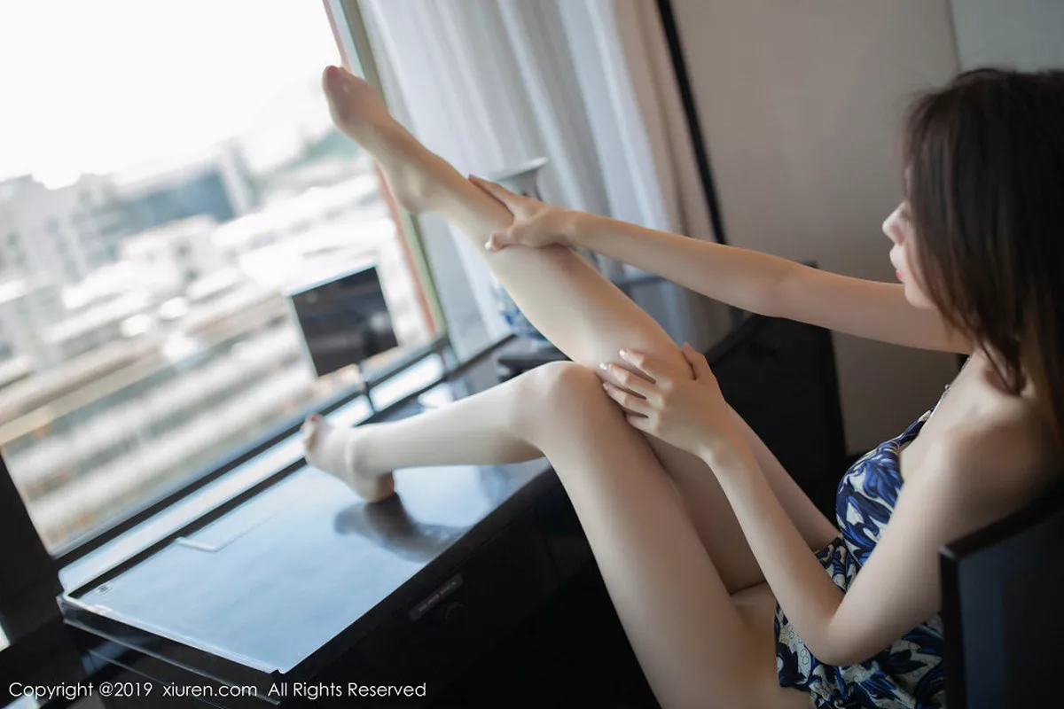 秀人集.com_[XiuRen秀人网]No.1564_嫩模梦心月古典韵味旗袍配无内肉丝裤袜秀翘臀惹火诱惑写真80P