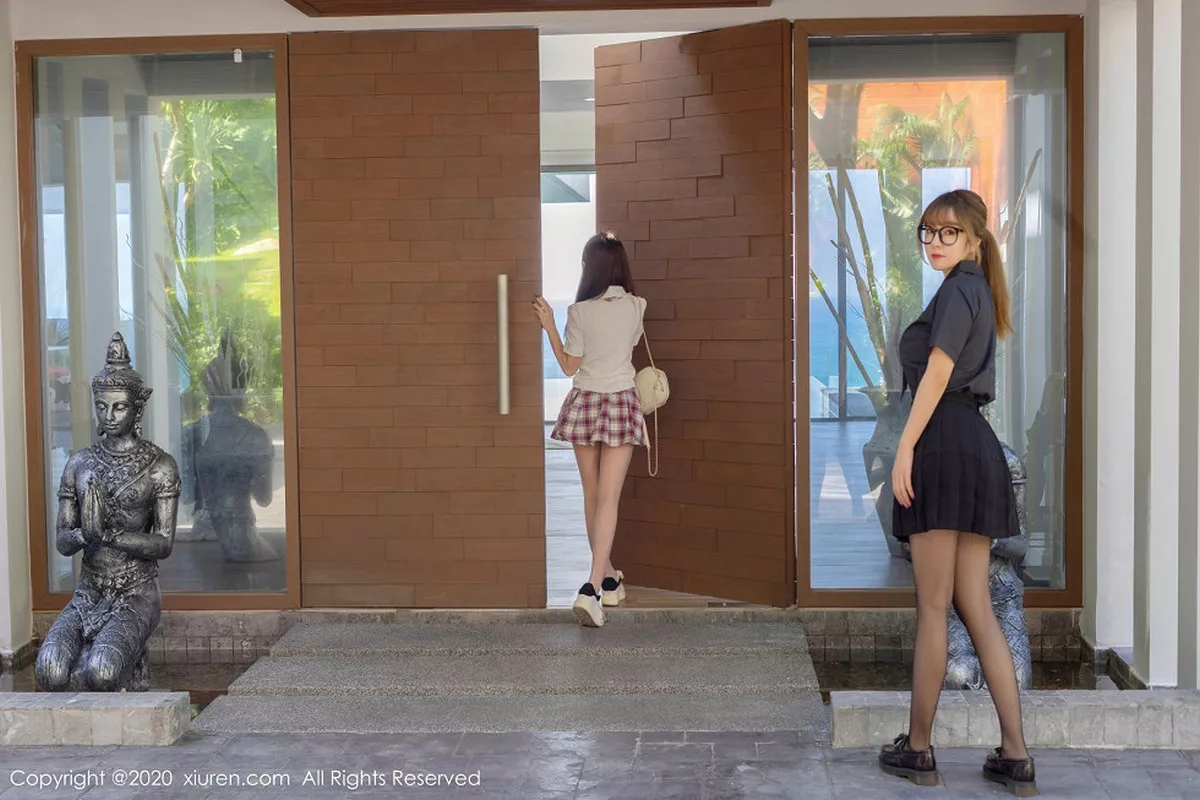 秀人集.com_[XiuRen秀人网]No.1967_女神王雨纯&周于希Sandy春节合集剧情性感姐妹花斗乳诱惑写真105P