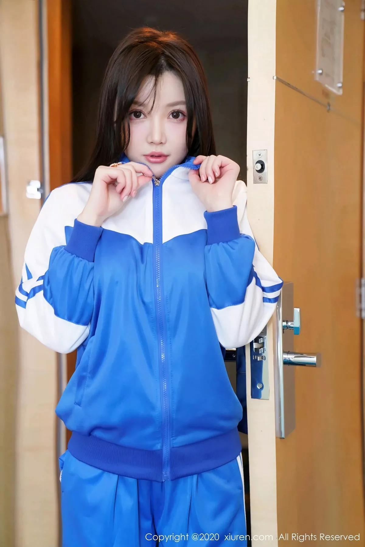 图片[13]-[XiuRen秀人网]第2113期糯美子写真-秀人集