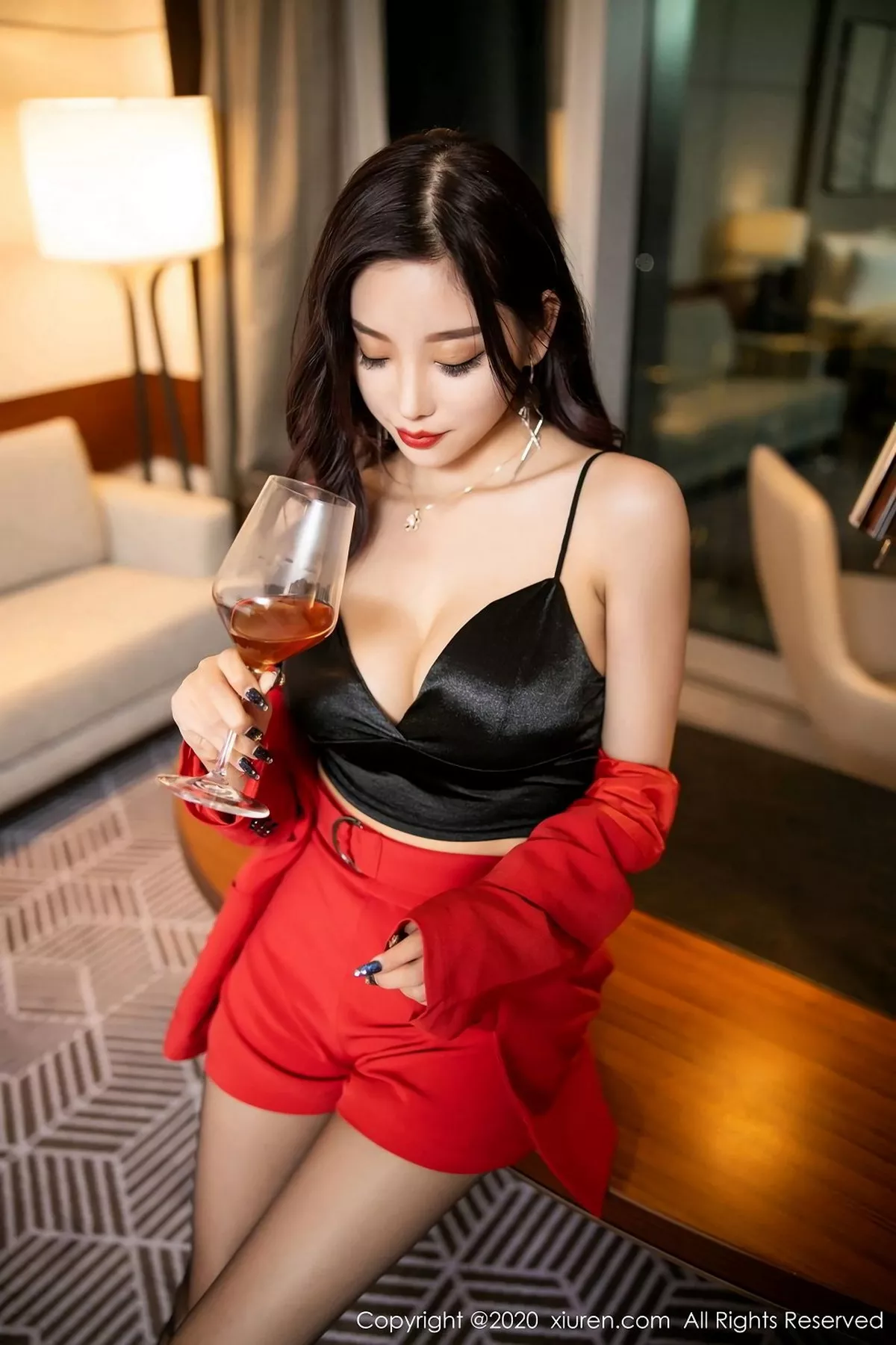 图片[28]-[XiuRen秀人网]第2122期杨晨晨写真-秀人集