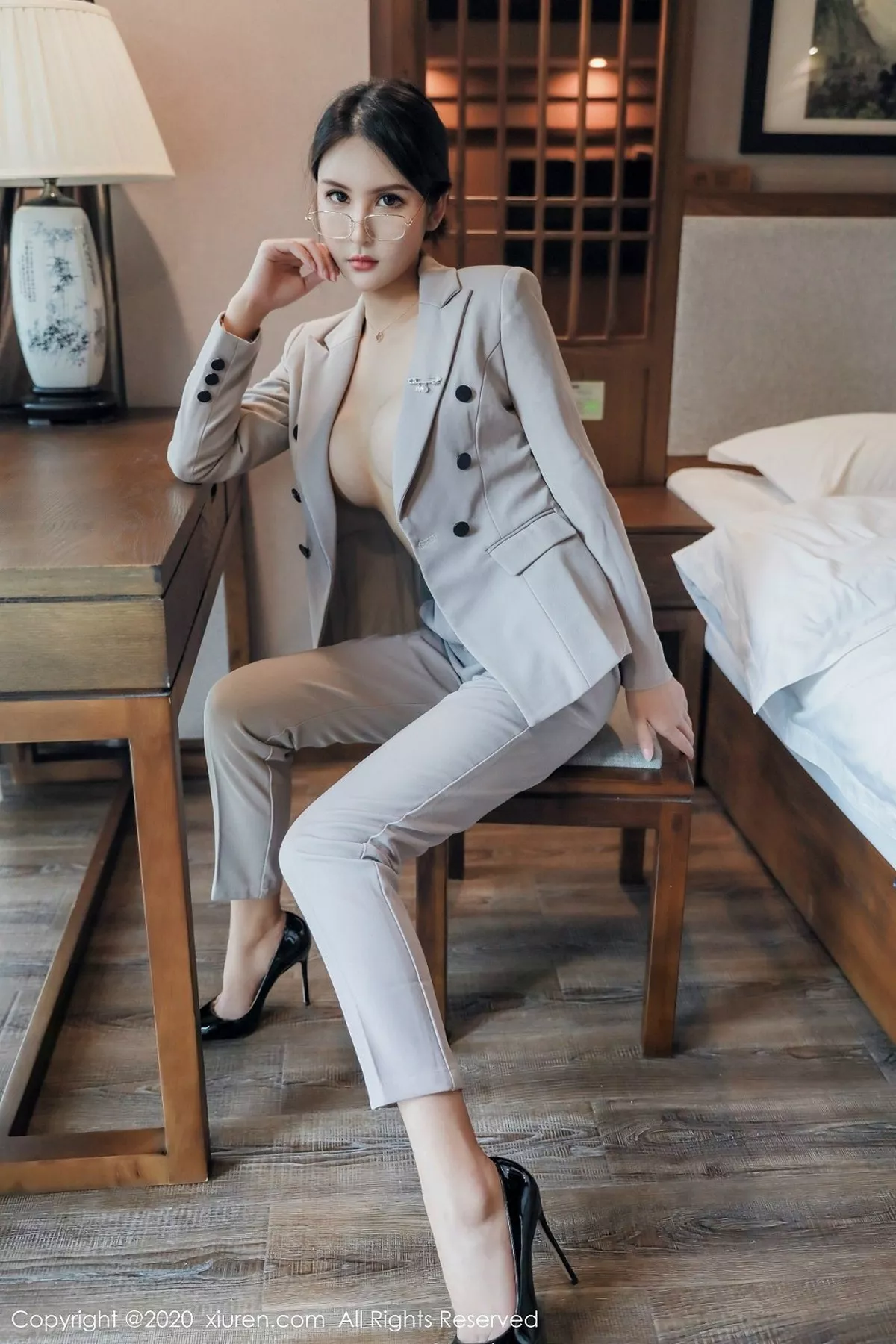 [XiuRen秀人网]第2098期顾奈奈写真-秀人集